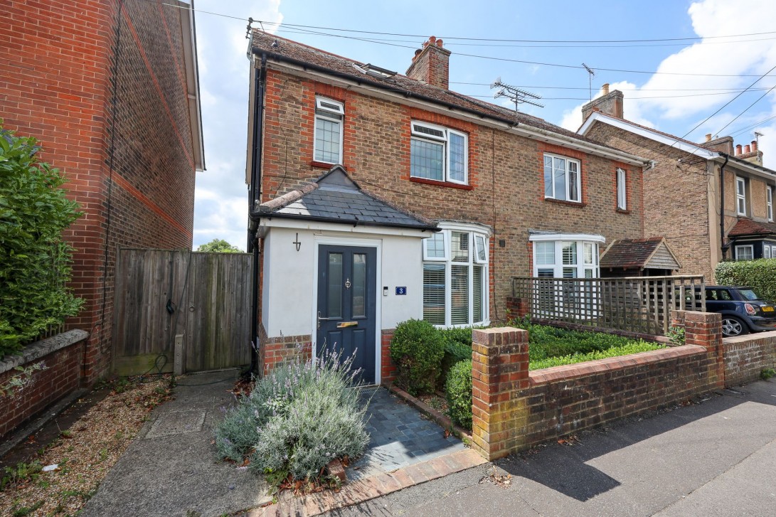Photo of 3 Cromwell Road, Burgess Hill