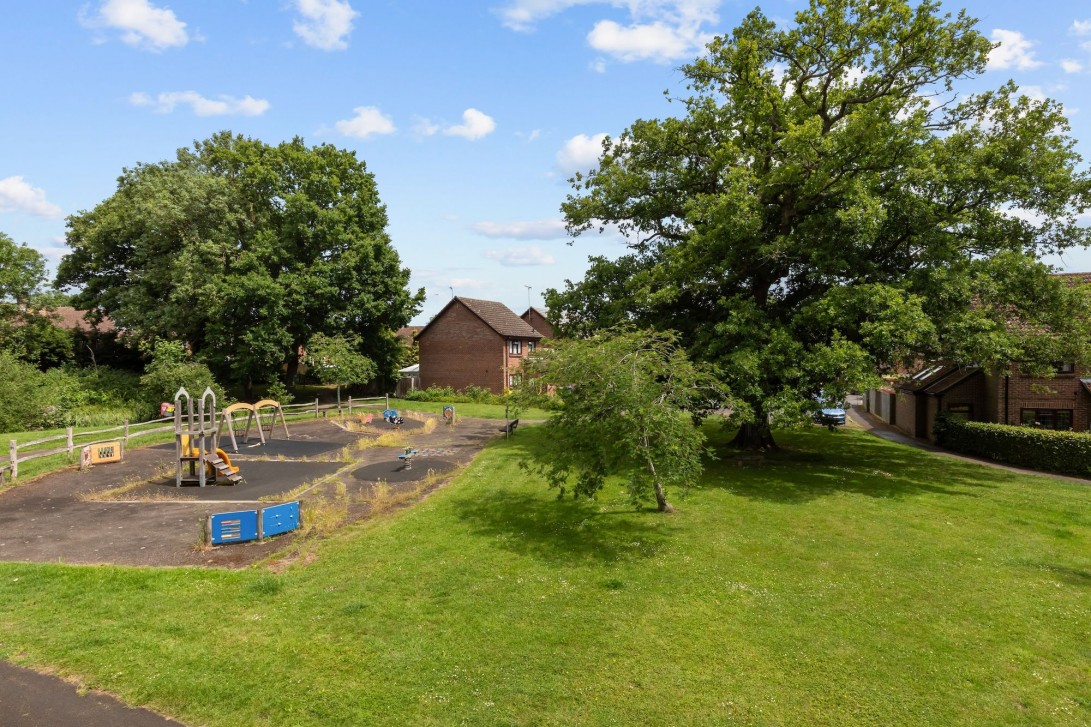 Photo of 84 Acorn Avenue, Horsham