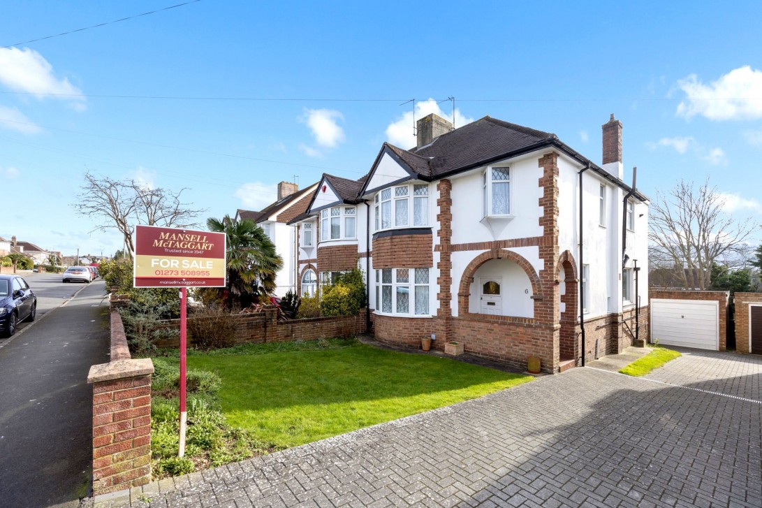 Photo of 6 Stoneleigh Avenue, Brighton