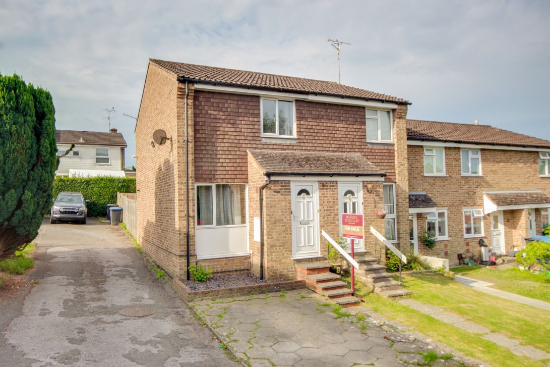 Photo of 37 Ryecroft, Haywards Heath