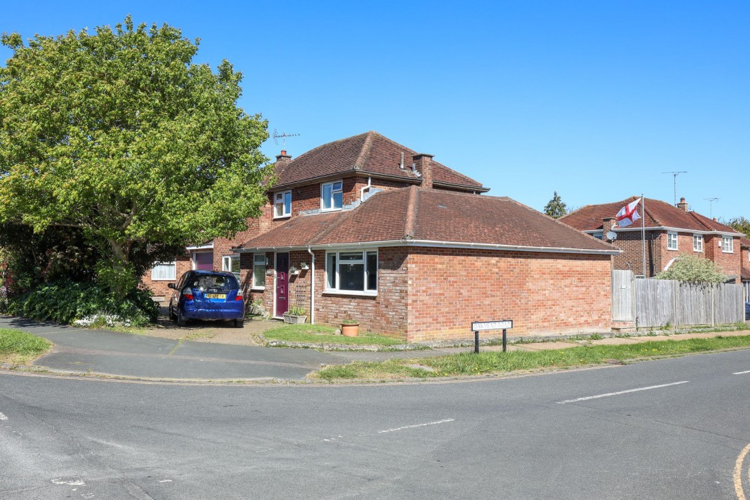 Photo of 276 Chanctonbury Road, Burgess Hill