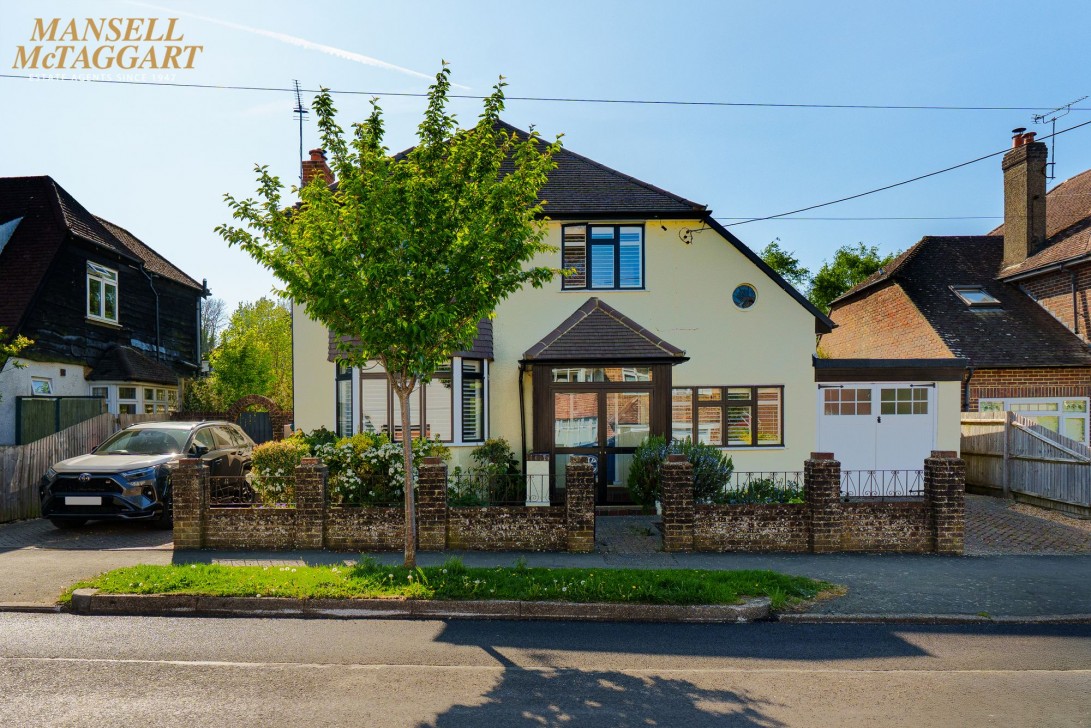 Photo of 41 Chancellors Park, Hassocks