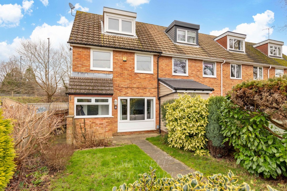Photo of 5 Green Lane, Crawley