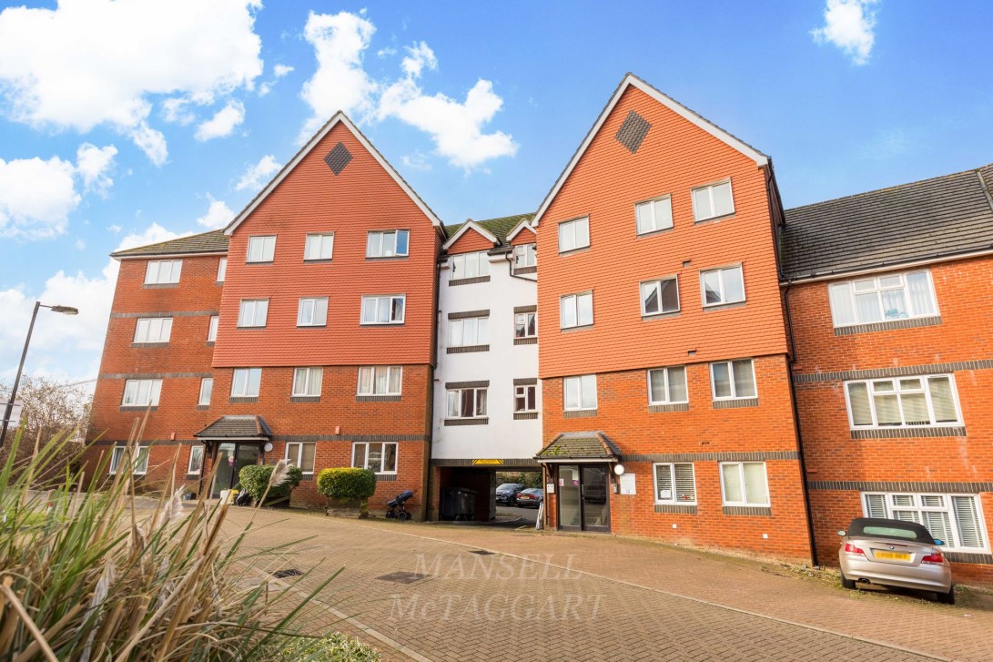 Photo of 11 Tower Close, East Grinstead