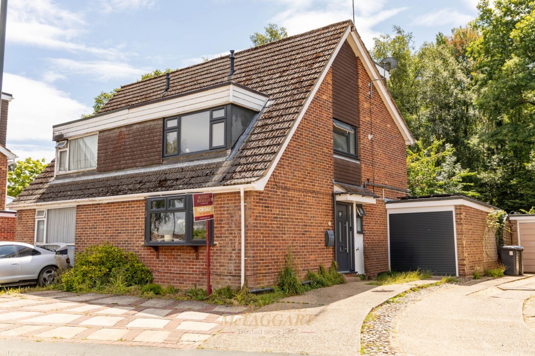 Photo of 58 Hazel Way, Crawley