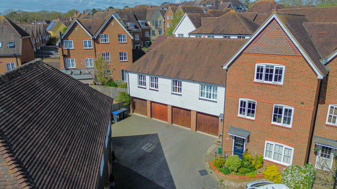 Photo of 47 Weavers Mead, Haywards Heath