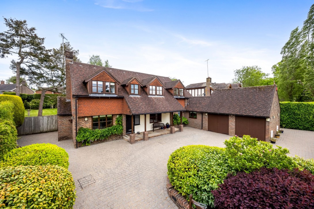 Photo of 10 Hickmans Lane, Haywards Heath