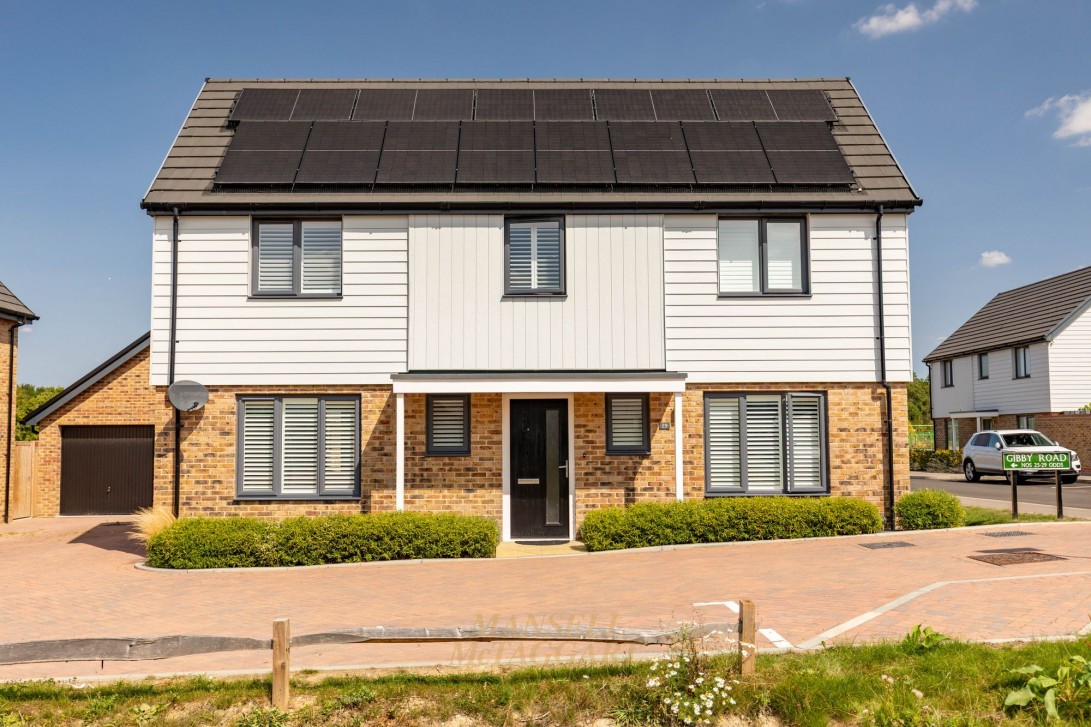 Photo of 29 Gibby Road, Crawley