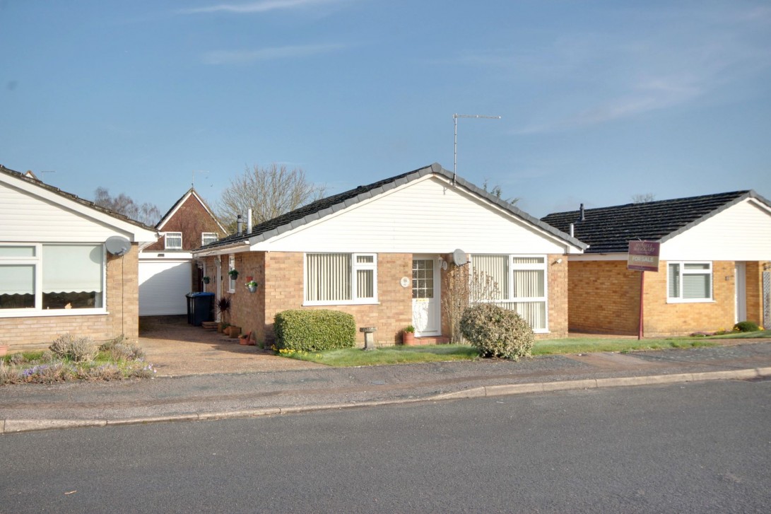 Photo of 90 Hoblands, Haywards Heath