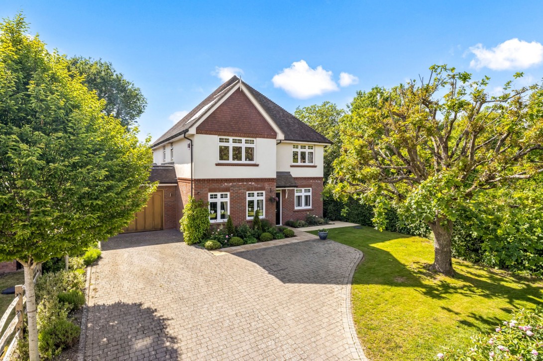 Photo of 8 Crouch Fields, Haywards Heath