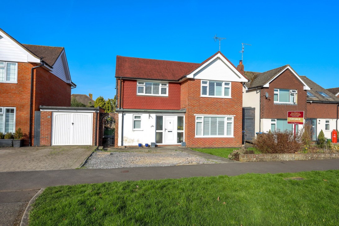 Photo of 12 Churchill Way, Burgess Hill