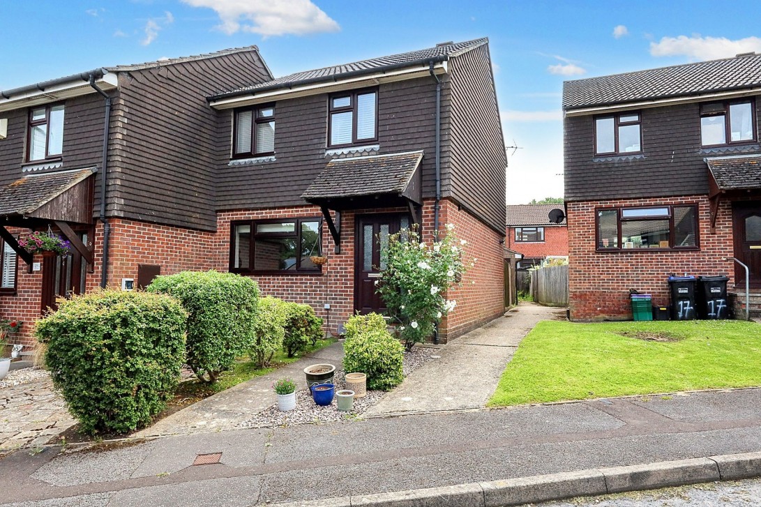 Photo of 19 Golden Hill, Burgess Hill