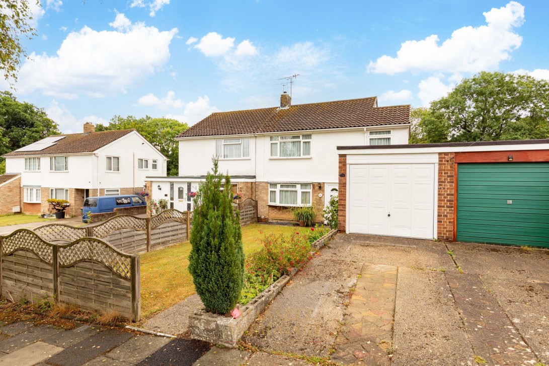 Photo of 34 Filbert Crescent, Crawley