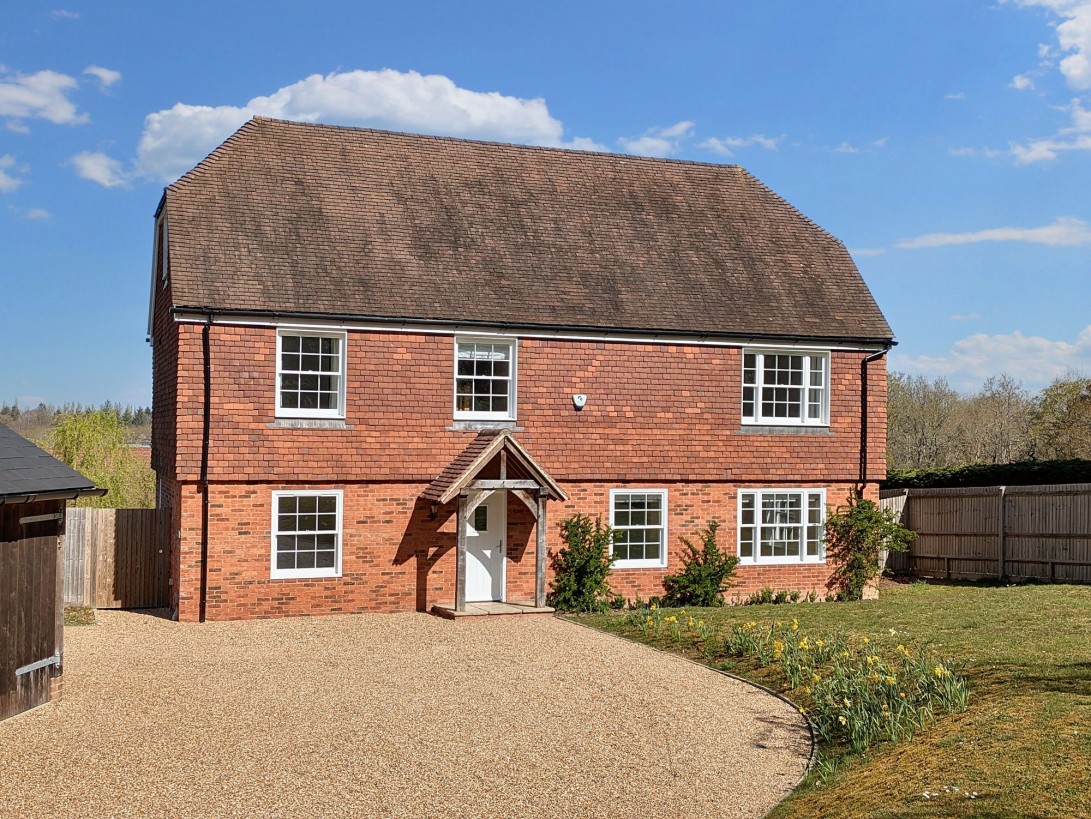 Photo of Old House Shepherds Hill, Hartfield