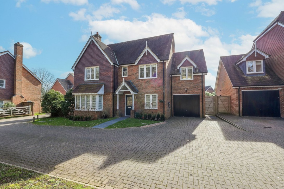 Photo of 13 Ryeland Road, Burgess Hill