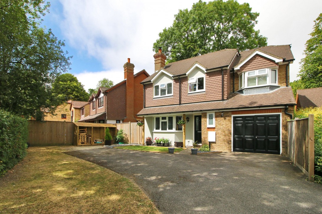 Photo of 9 Swallow Court, Uckfield