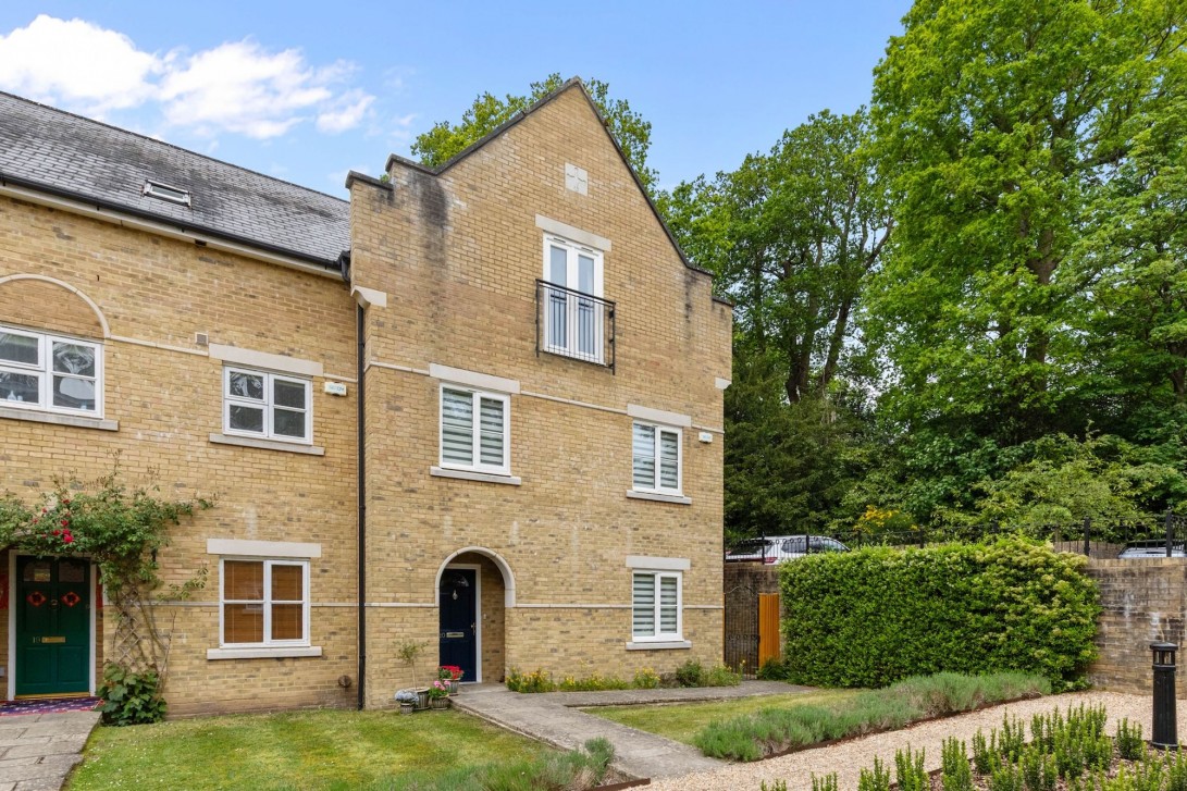 Photo of 20 Warnham Court, Horsham
