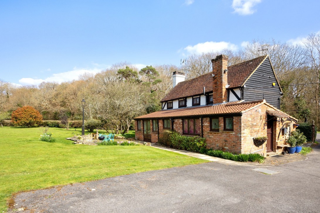 Photo of Lutwicke Corner Cottage, Stane Street, Slinfold