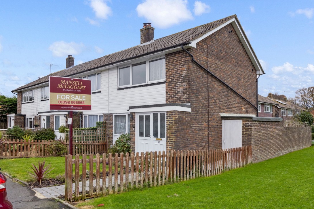 Photo of 41 Belvedere Gardens, Crowborough