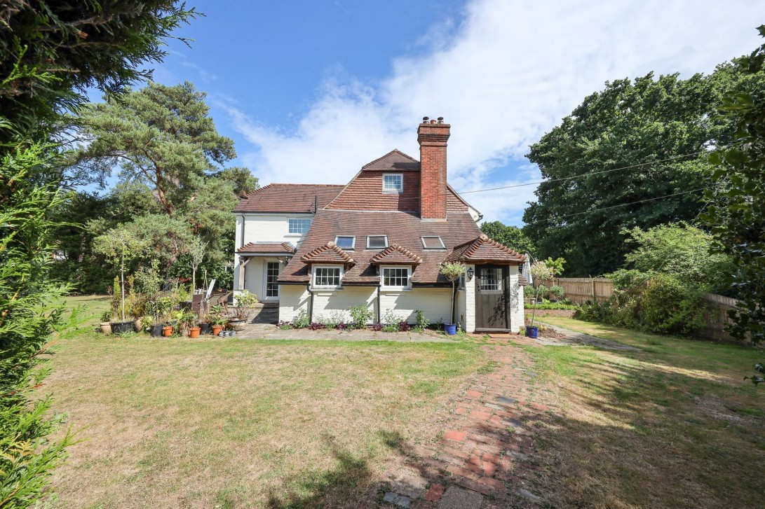 Photo of Pottery House, Ditchling Common, Ditching