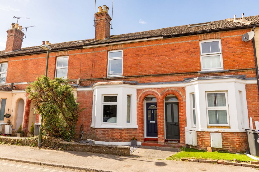 Photo of 15 Green Hedges Avenue, East Grinstead