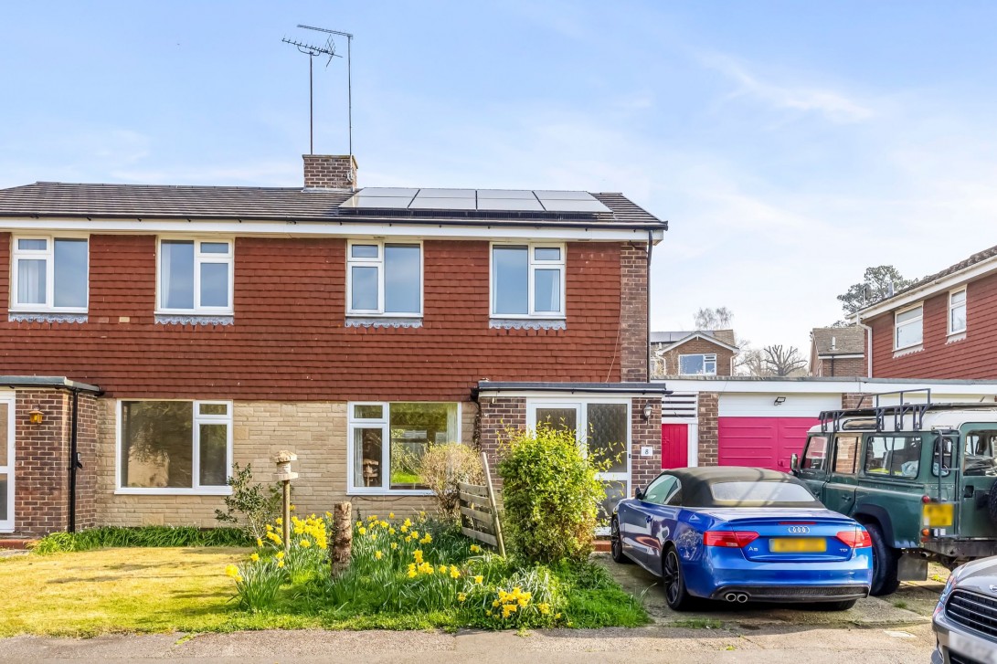 Photo of 8 Riverside, Pulborough