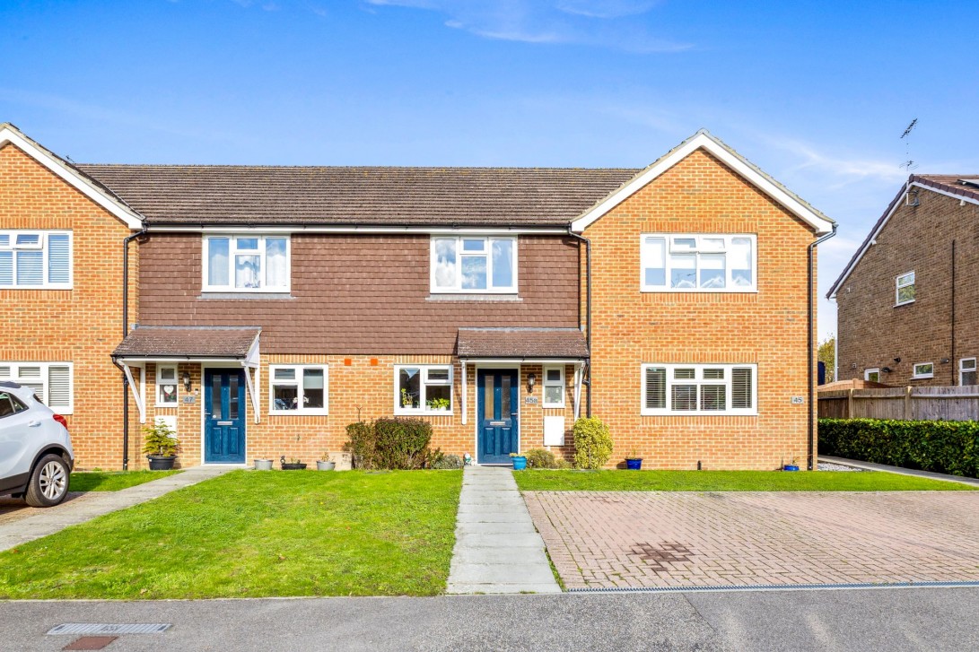 Photo of 45a Oak Close, Crawley