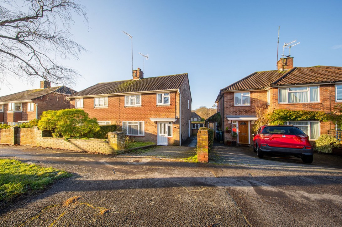 Photo of 34 Sheppeys, Haywards Heath