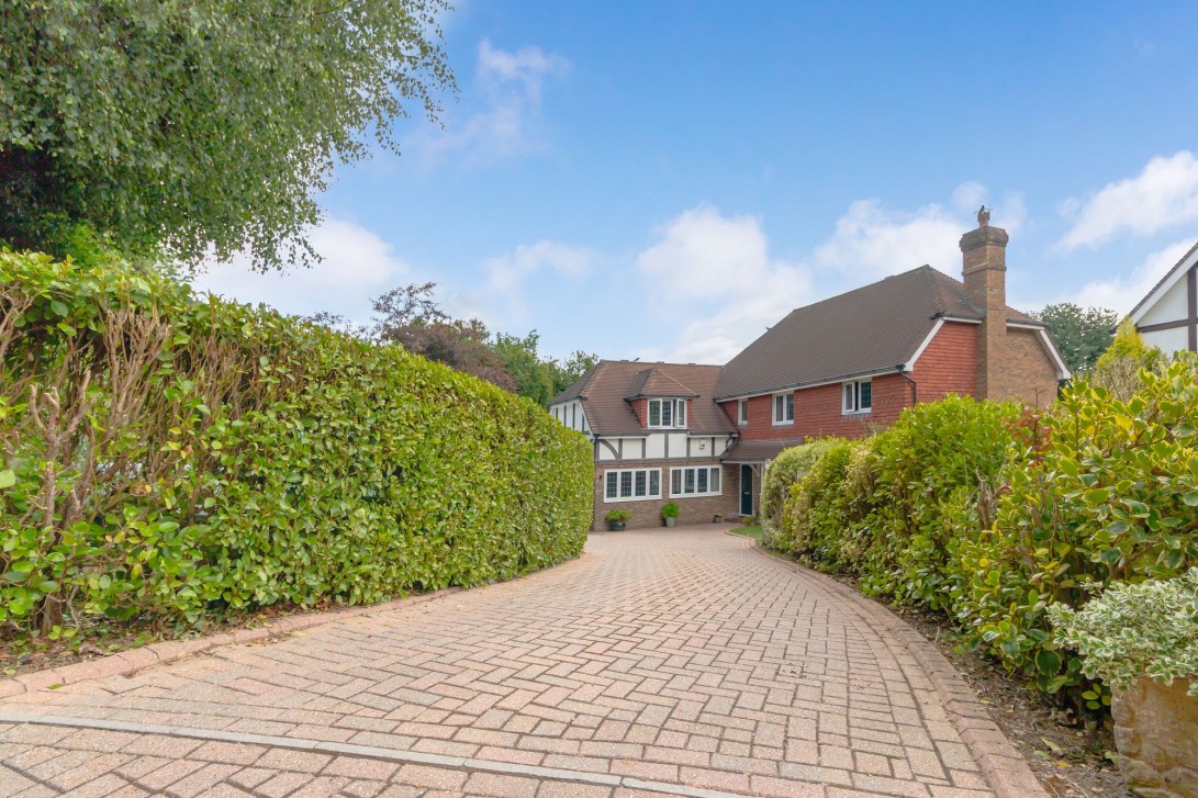 Photo of 1 Sunnybrooke Close, Uckfield