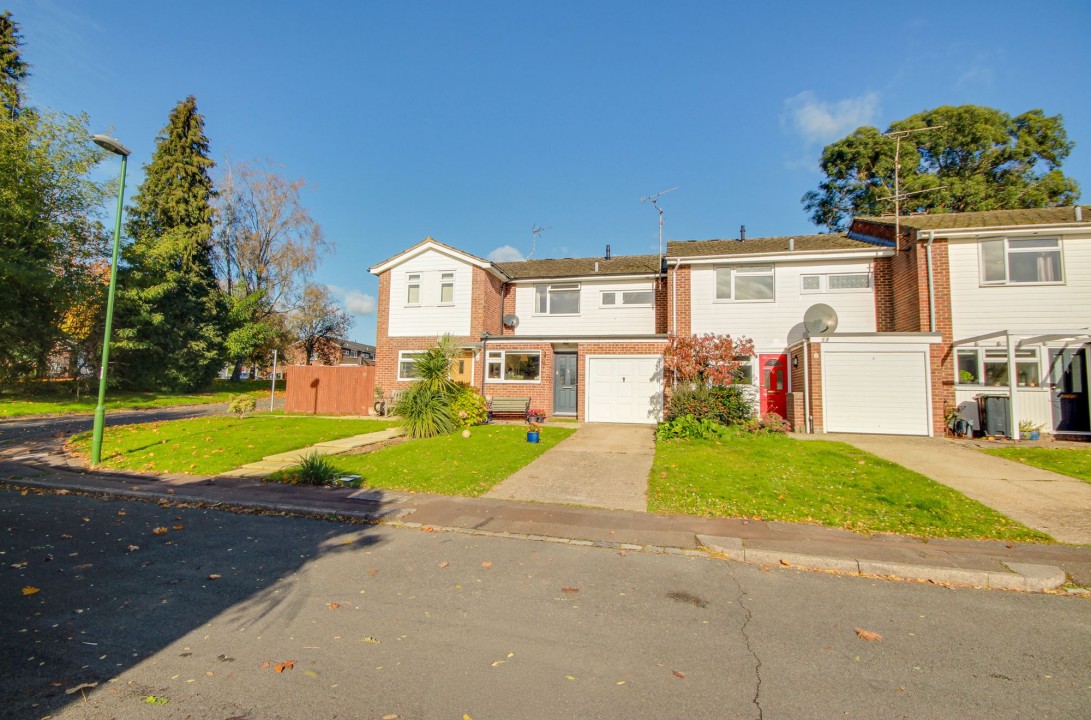 Photo of 57 Barnmead, Haywards Heath