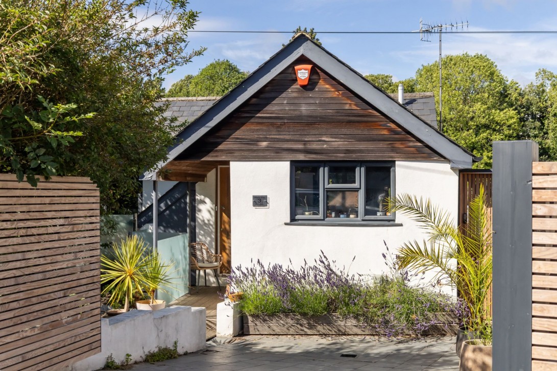 Photo of 3 Hillside Way, Brighton