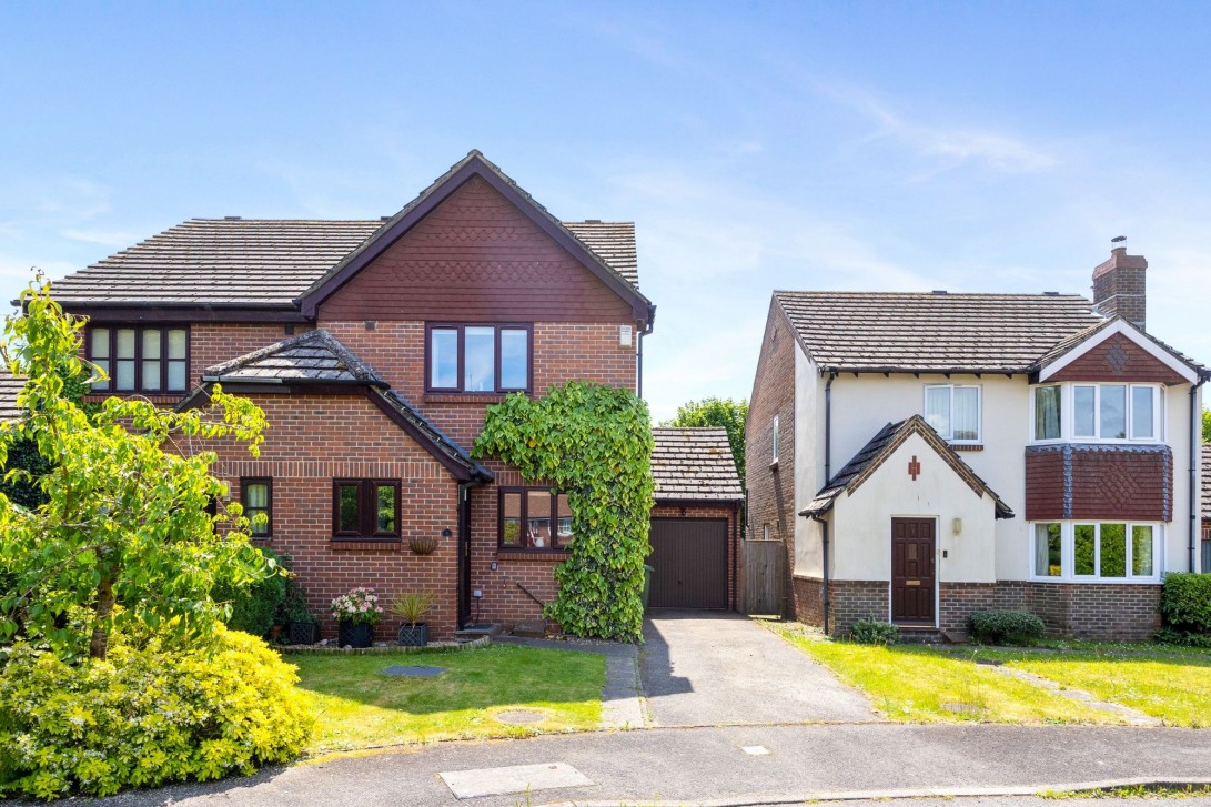 Photo of 6 Guyhurst Spinney, Pulborough