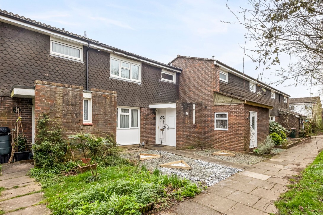 Photo of 6 Mitford Walk, Crawley