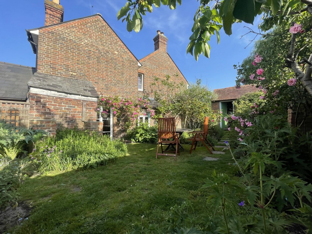 Photo of 12 Framfield Road, Uckfield