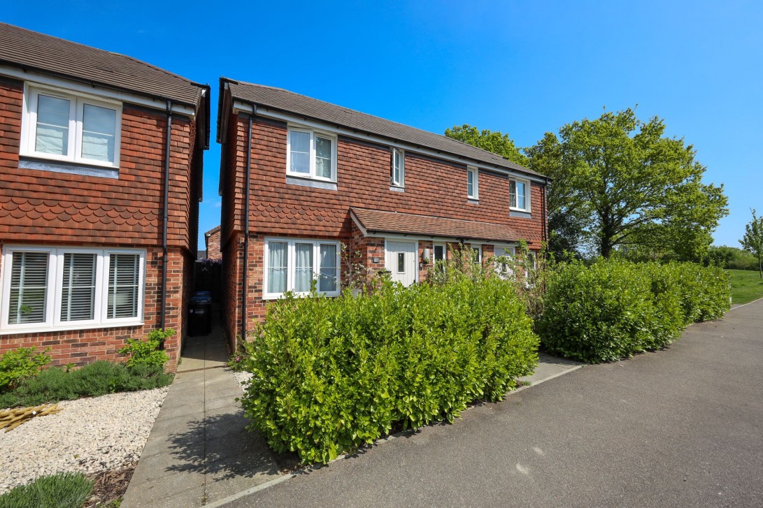 Photo of 107 Icarus Avenue, Burgess Hill