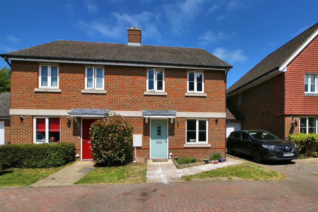 Photo of 25 Flaxen Fields, Uckfield