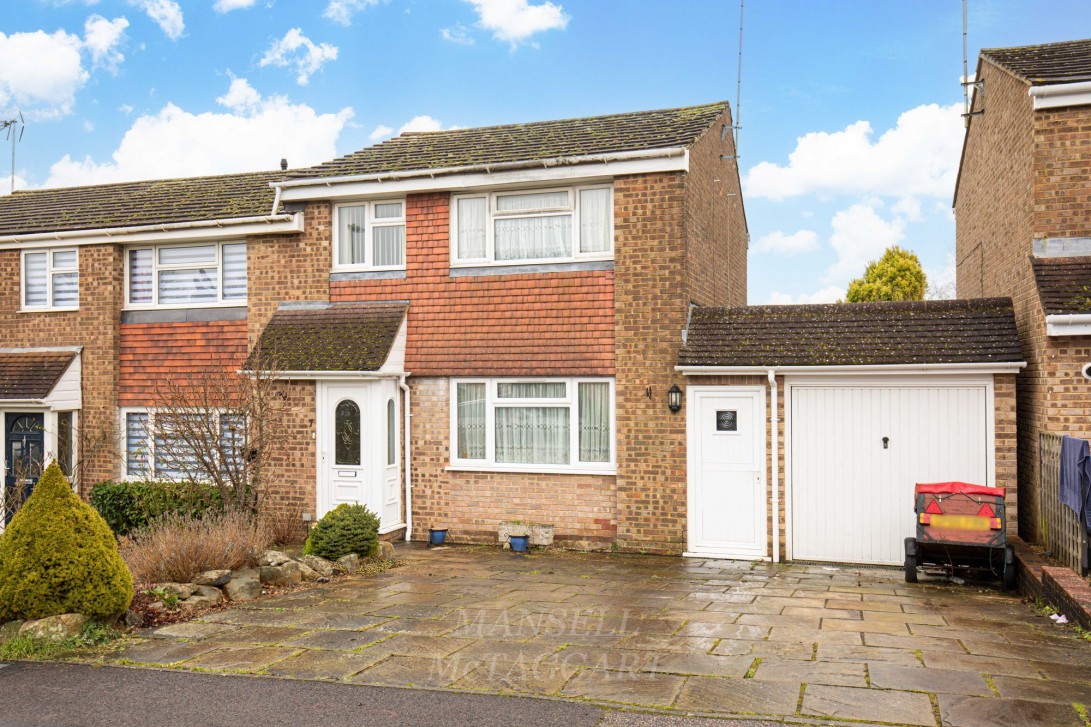 Photo of 7 Woodland Drive, Crawley