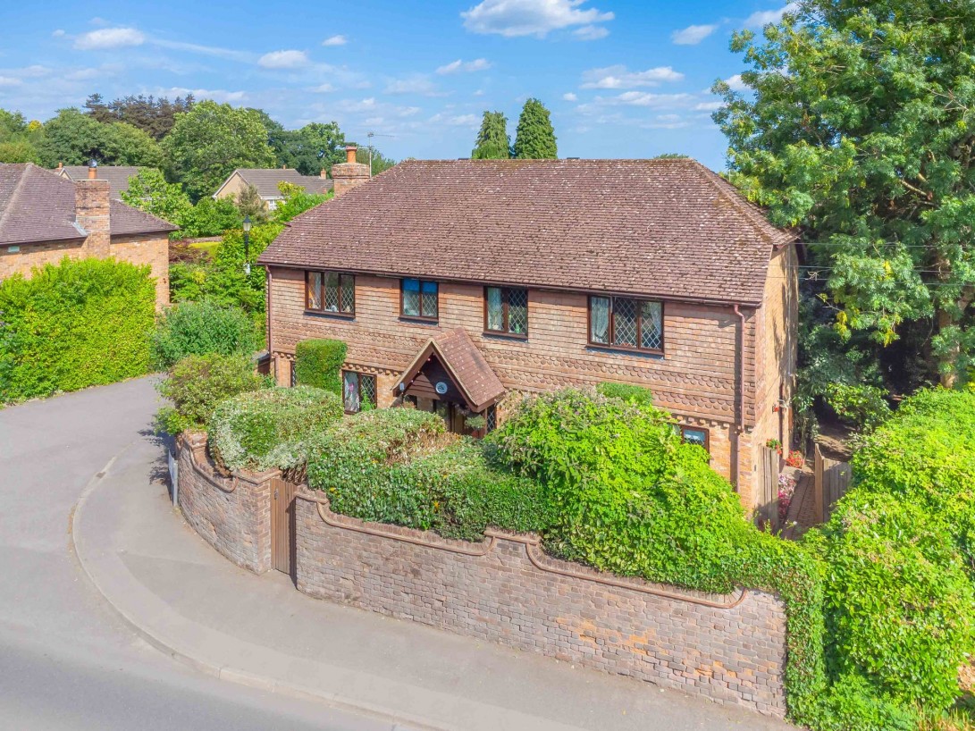 Photo of 7 Twyfords Beacon Road, Crowborough