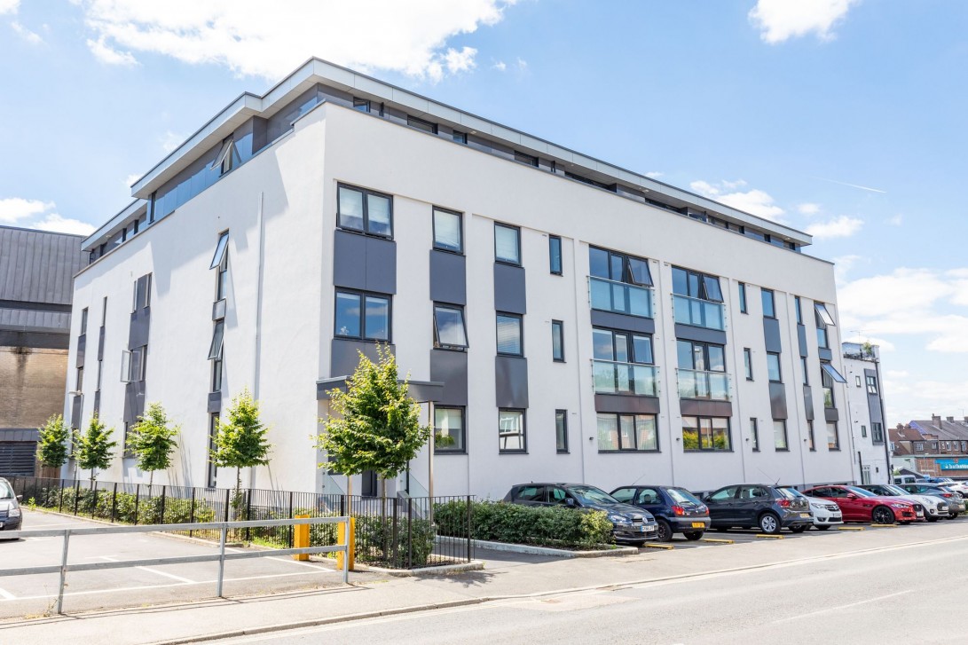 Photo of 18 Elizabeth House, East Grinstead