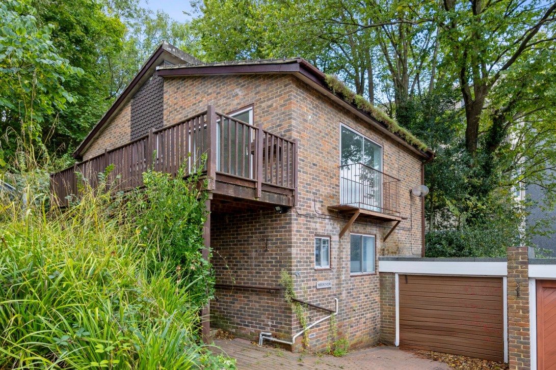 Photo of 89 Leahurst Court Road, Brighton