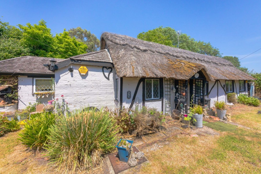 Photo of Little Thatch Lewes Road, Lewes