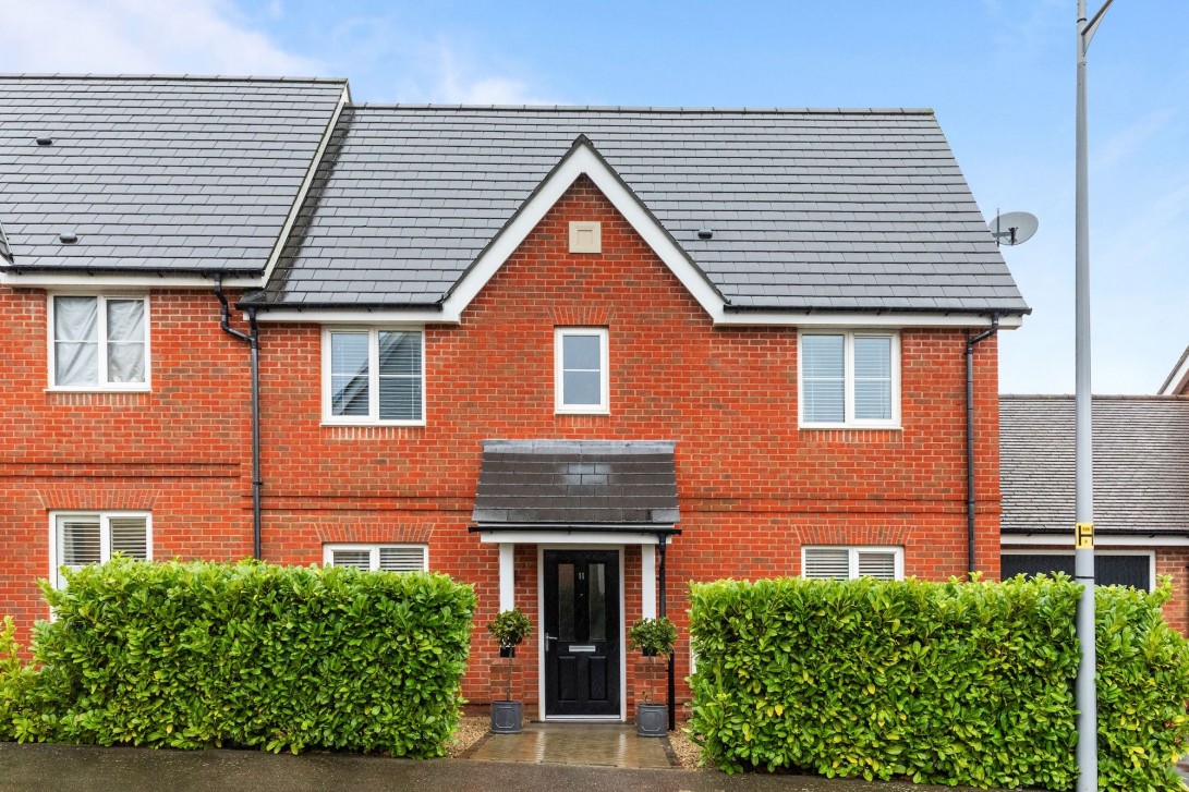 Photo of 11 Tributary Lane, Horsham