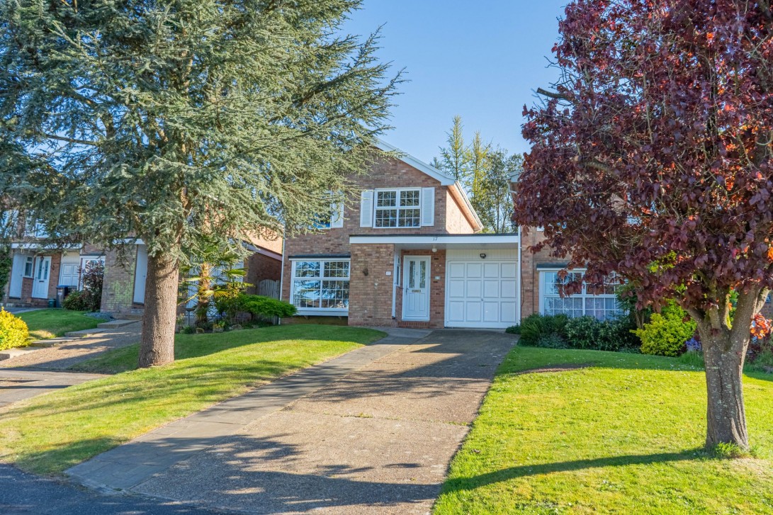 Photo of 17 Nursery Close, Haywards Heath