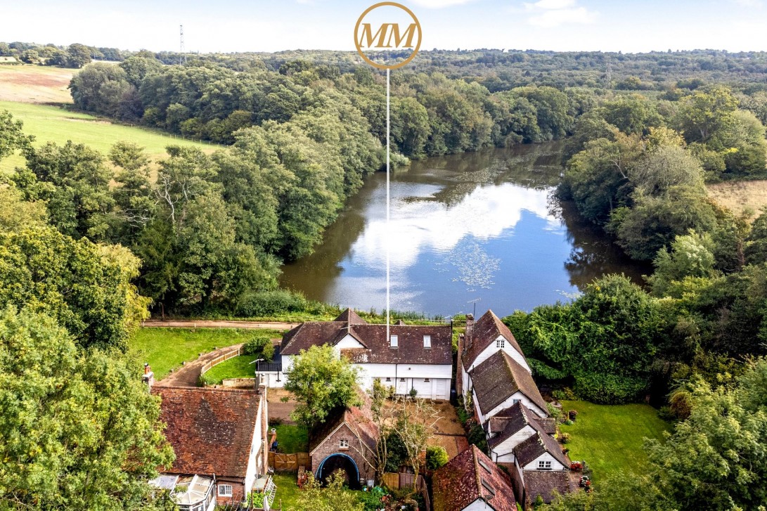 Photo of Lake Cottage Old Hollow, Crawley