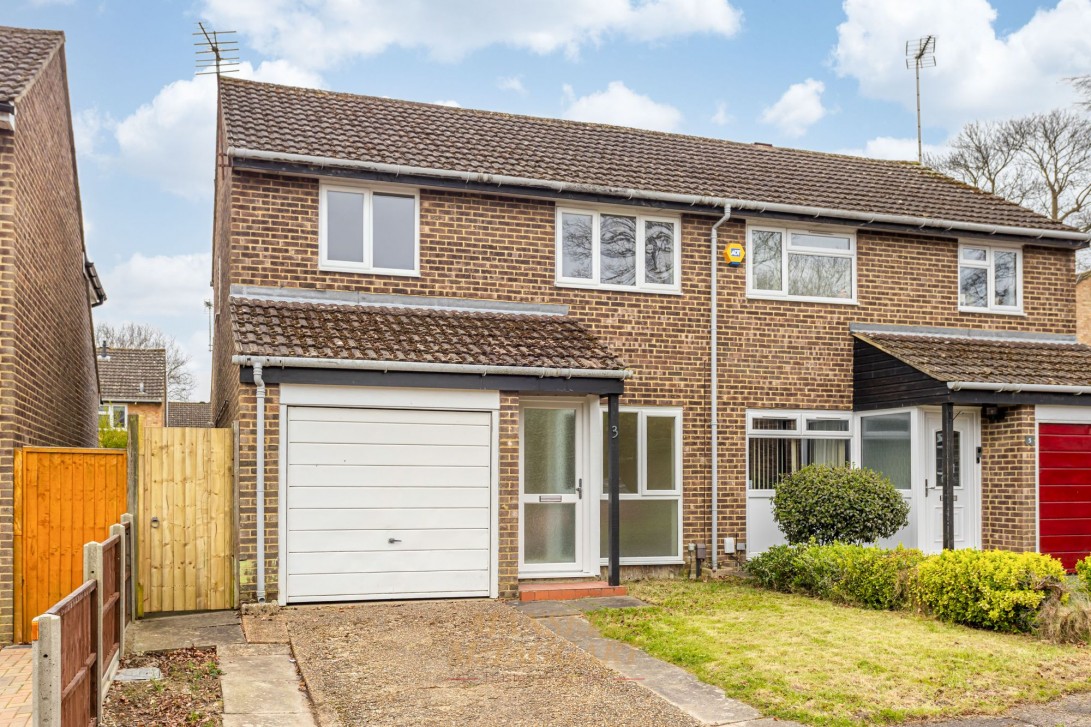 Photo of 3 Bashford Way, Crawley