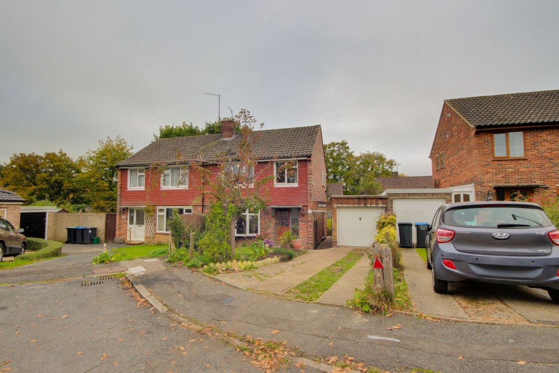 Photo of 31 Southdown Close, Haywards Heath