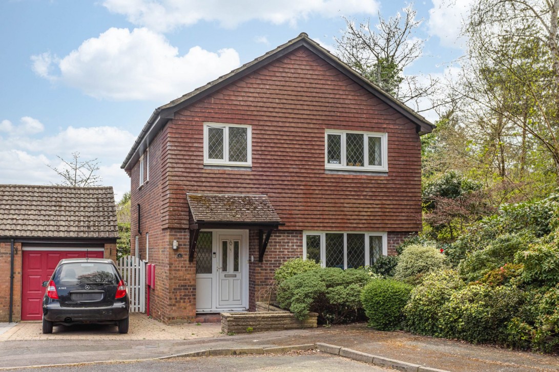Photo of 4 Court Close, East Grinstead