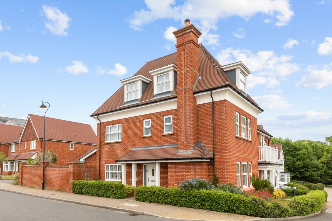 Photo of 53 The Boulevard, Horsham