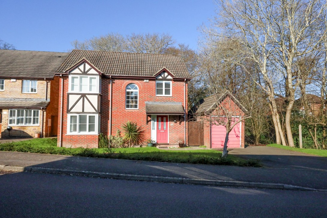 Photo of 45 Henry Burt Way, Burgess Hill