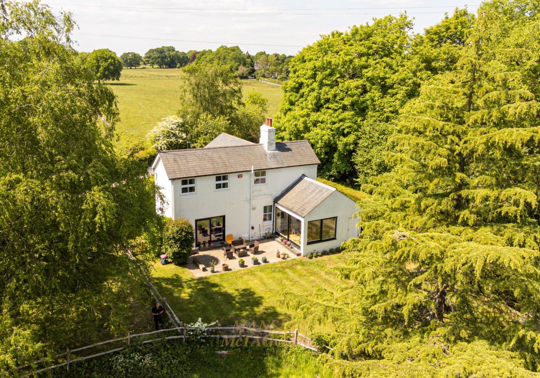 Photo of Keepers Cottage, Turners Hill Road, Crawley
